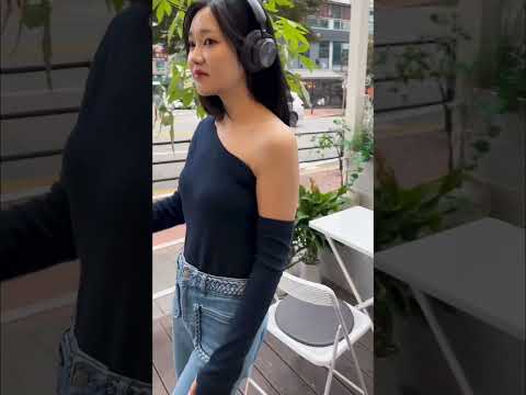 아내가 9 kg 빼더니 노출증이... 미쳐 진짜 ㅋㅋ thumbnail