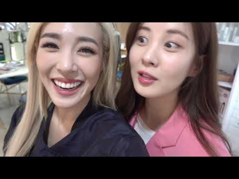 Acoustic Seoul Vlog | Tiffany Young thumbnail