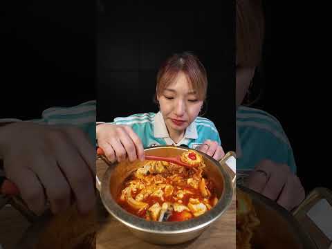 🔥시청주의🔥끓이는데 10분 먹는데 1분 순두부 열라면 thumbnail