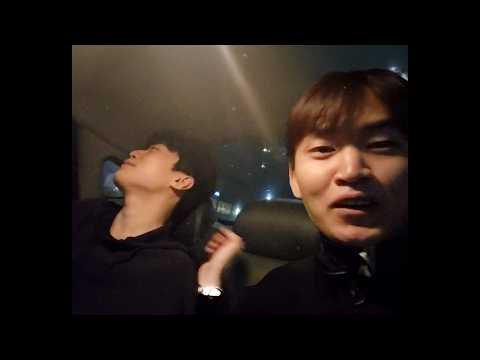 방송에서는 말하지 못한 두 남자의 솔직한 속 이야기... thumbnail