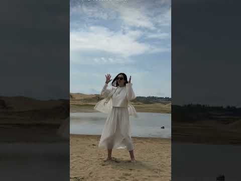 몸치지만 용서해주세요😆 이 노래 너무 너무 좋아합니다! #소문의낙원 thumbnail