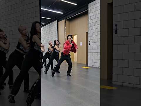 요랬는데 요랬다가 요래됐습니다 😆 #요요요 #yoyoyo #dance #성민 #sungmin #피리부는사나이 thumbnail
