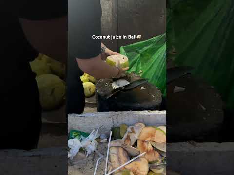 Coconut juice in Bali thumbnail