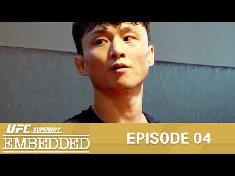 UFC PI 훈련 중 갑자기 들이닥친 최두호의 상대 다니엘 산토스 [KOREAN SUPERBOY EMBEDDED] thumbnail