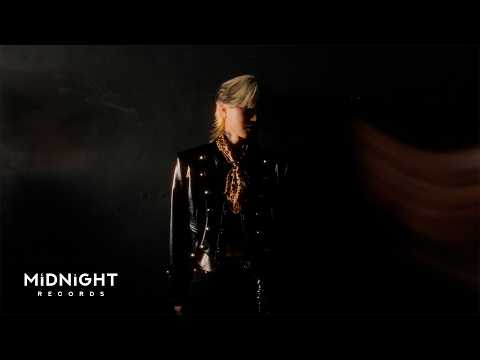 ASH ISLAND - '물 (Feat. 카더가든)' M/V thumbnail