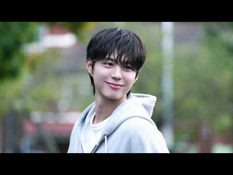 PARK BO GUM ‘DAANGN’ CAMPAIGN SHOOT BEHIND FILM thumbnail