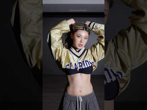 Guess who’s coming to dinner? Choreography by #leejung thumbnail