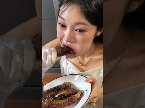 잘먹는 일반인 ㅋㅋ thumbnail